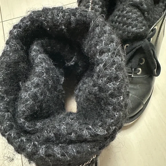 Auth Chanel Black Navy Blue Tweed Boots Socks Boots 39 Women - Picture 16 of 16